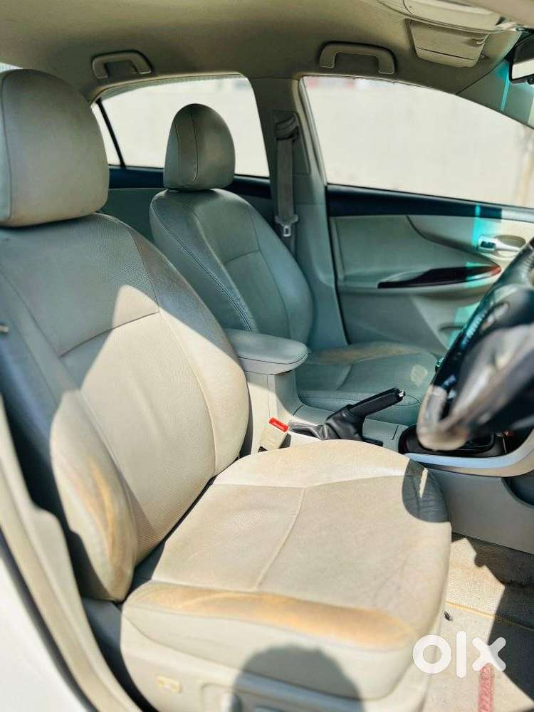 Toyota Corolla Altis 2010-2013 G, 2013, Petrol