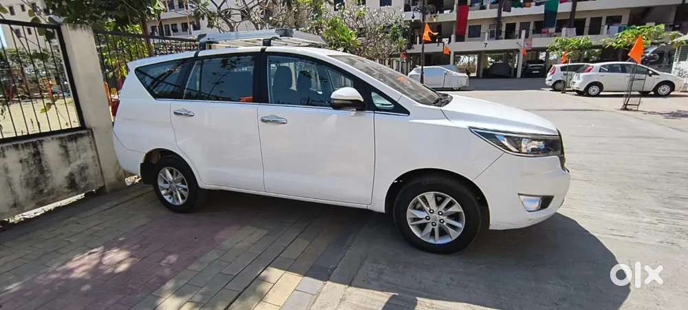 Toyota Innova Crysta 2023 Diesel Manual