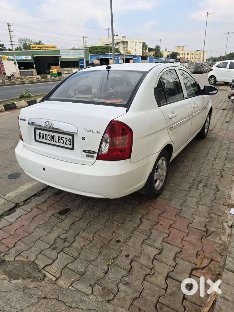 Hyundai Verna 1.6 Crdi 2010