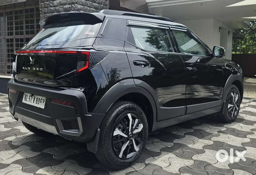 Mahindra Xuv 3xo 2025 Petrol Manual