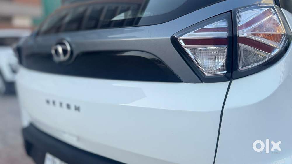 Tata Nexon 1.5 Revotorq Xm (s), 2021, Petrol