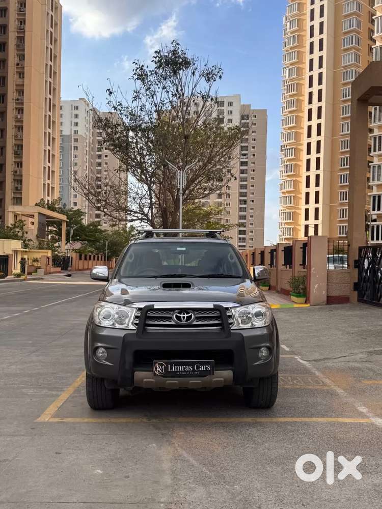 Toyota Fortuner, 2011, Diesel