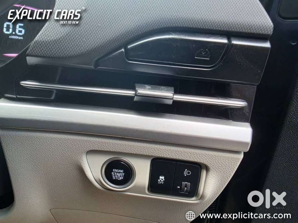 Kia Carens 1.4 Prestige Plus Turbo 7 Str, 2022, Petrol