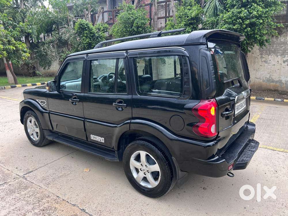 Mahindra Scorpio Classic 2.2 S 11 Mt 7 Cc, 2022, Diesel