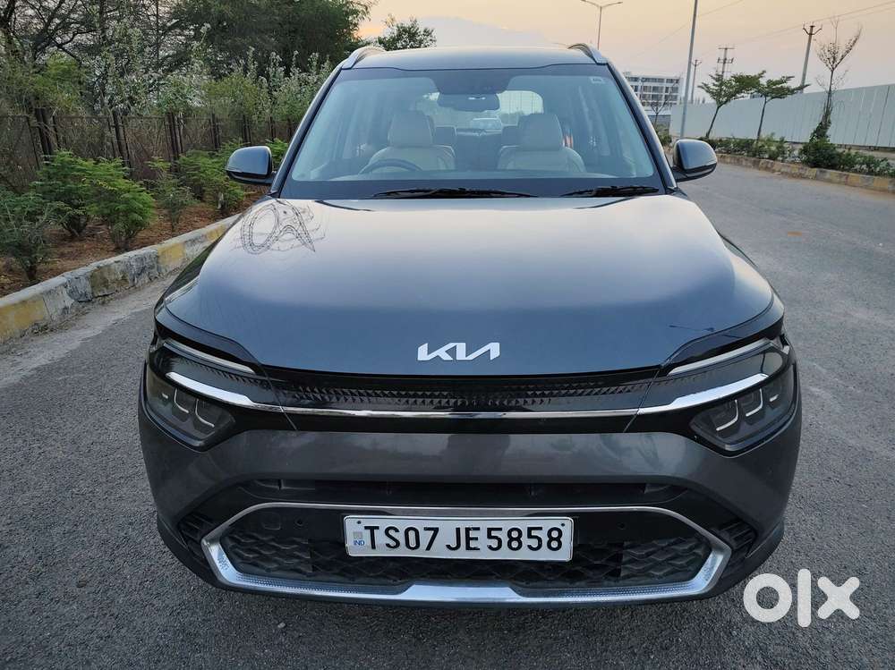 Kia Carens 1.5 Luxury Plus Diesel At 7 Str, 2022, Diesel