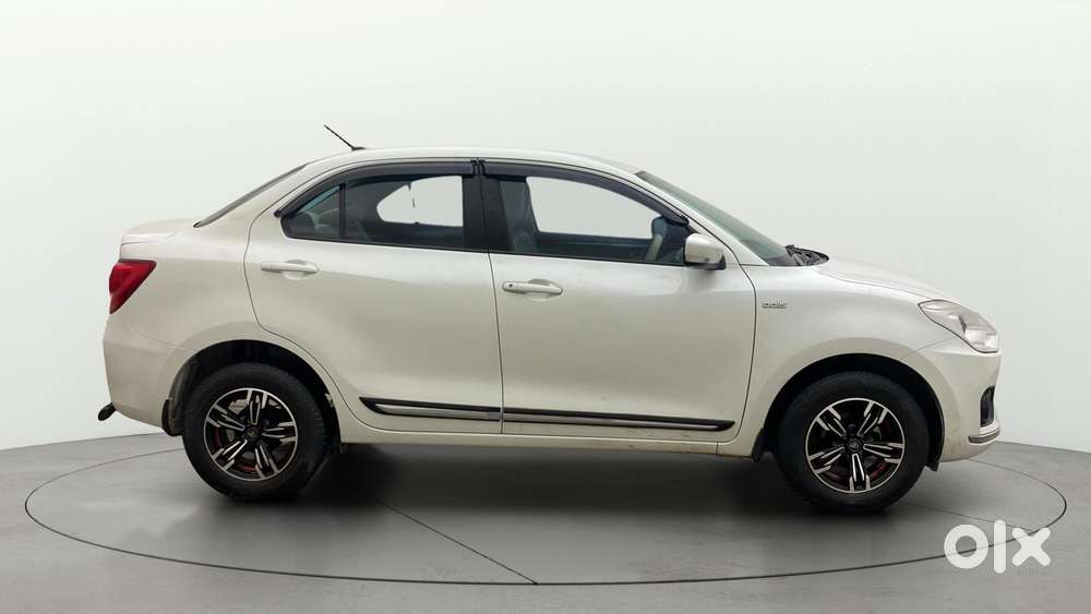 Maruti Suzuki Swift Dzire Amt Vdi, 2019, Diesel