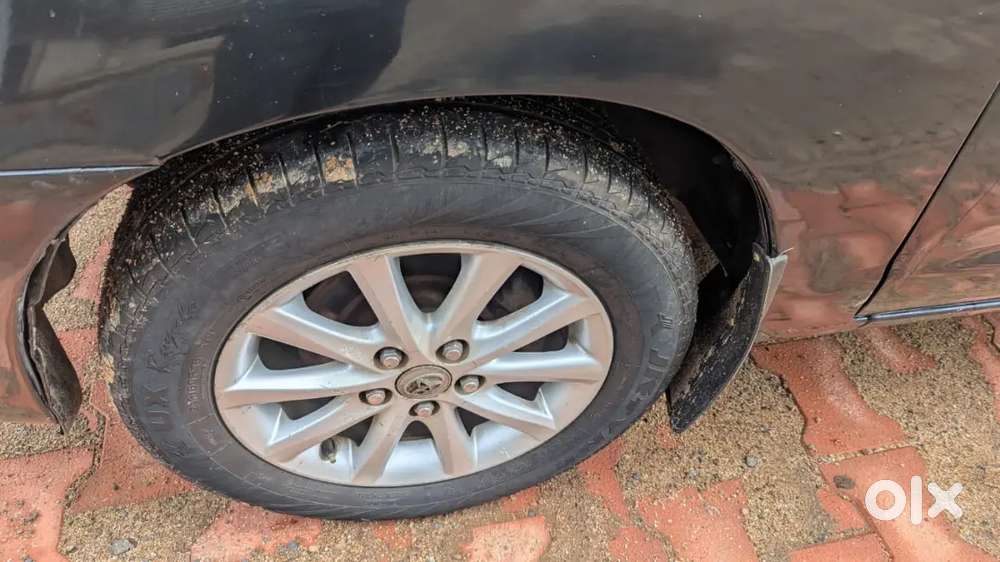 Toyota Innova 2006 Diesel Well Maintained
