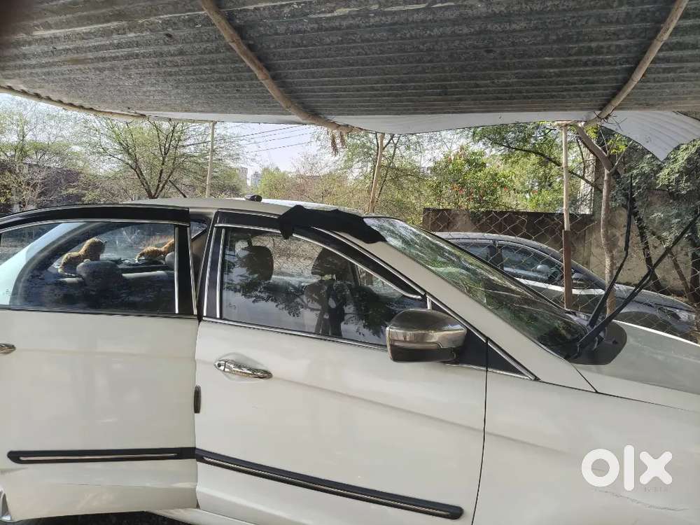 Best Car On Olx With Led Head Light's