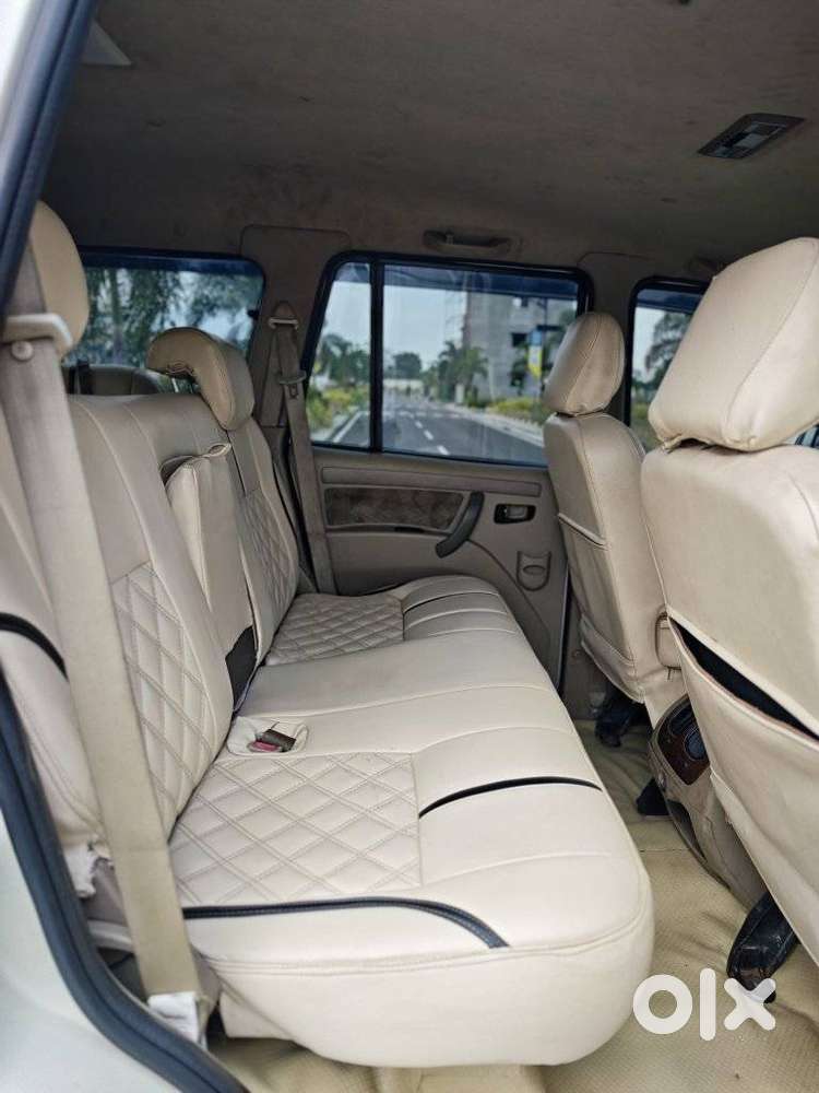 Mahindra Scorpio Vlx 2wd Bsiv, 2011, Diesel