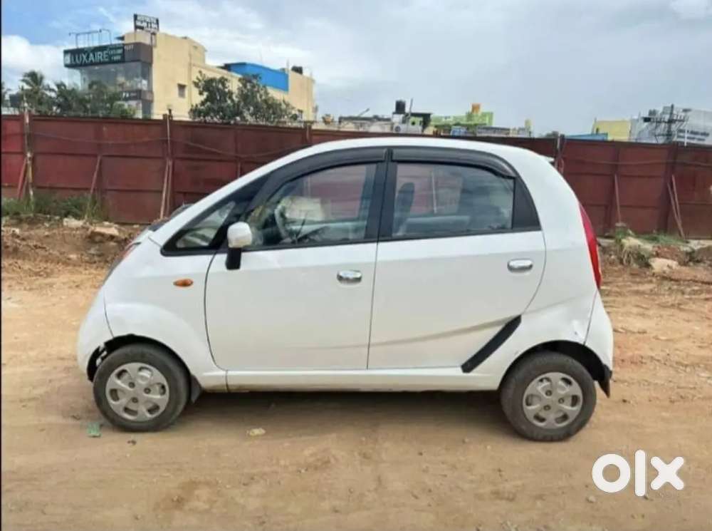 Tata Nano 2015 Model Upto 25km Mileage 3rd Owner Is Up For Sale