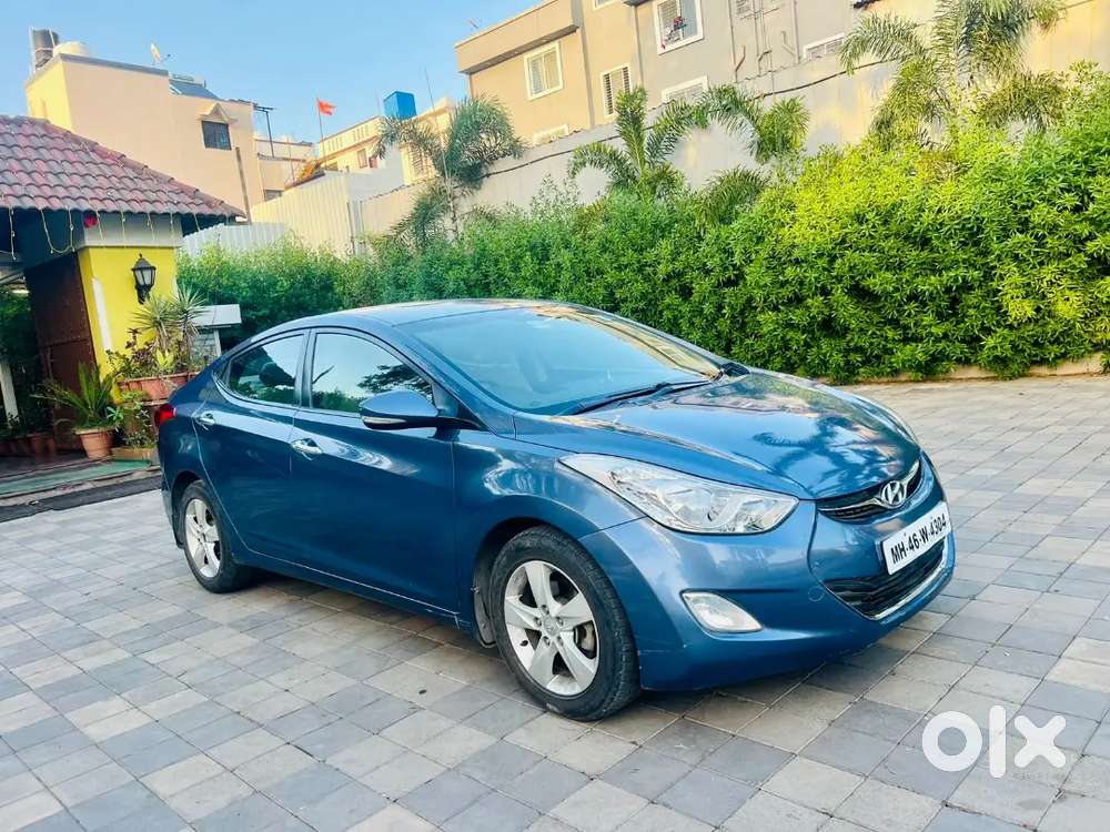 Hyundai Elantra 2012 Petrol Well Maintained