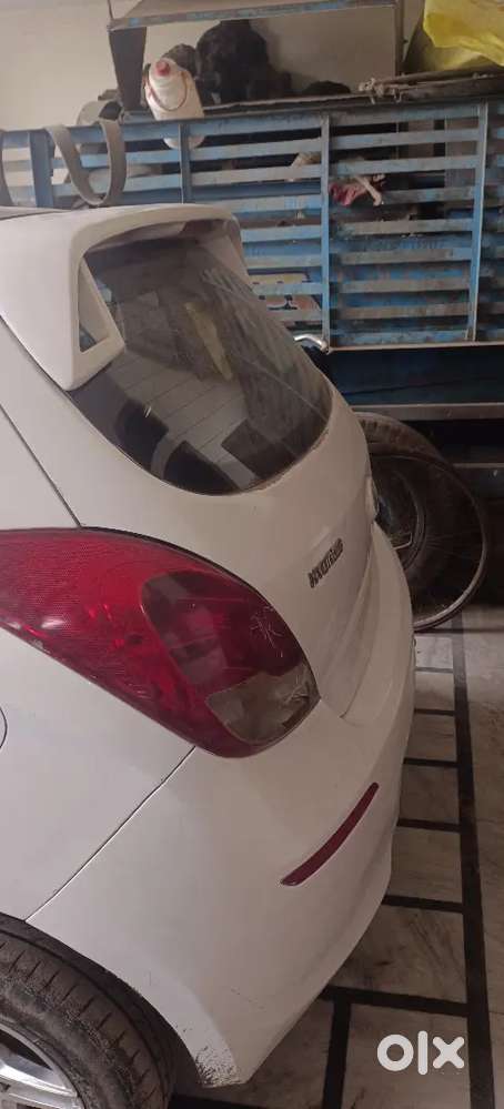 I20 Molded Number 2012