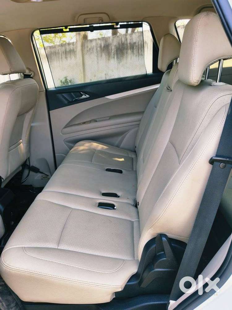 Mahindra Marazzo M8 8str, 2020, Diesel