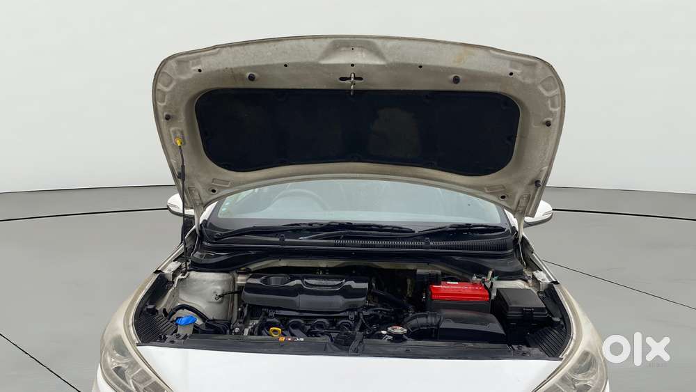 Hyundai Verna 1.6 Vtvt Sx, 2019, Petrol