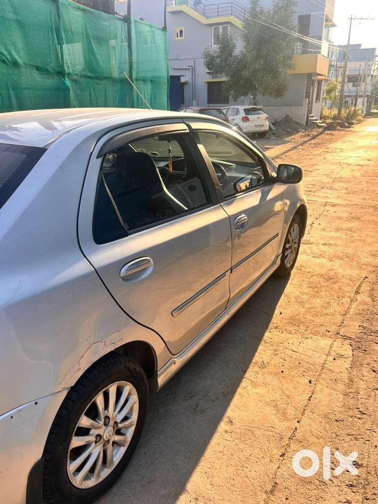 Toyota Etios 2012 Petrol 88000 Km Driven