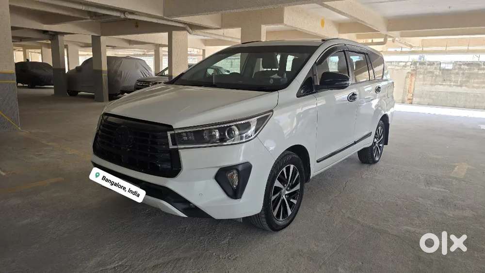 Toyota Innova Crysta 2022 Diesel 37200 Km Driven