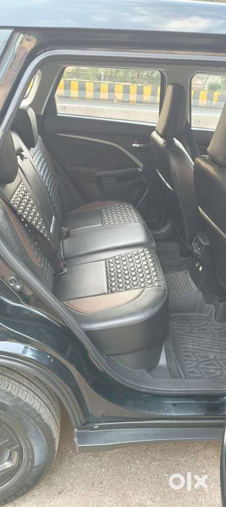 Maruti Suzuki Brezza 1.5 Zxi Cng, 2023, Cng & Hybrids