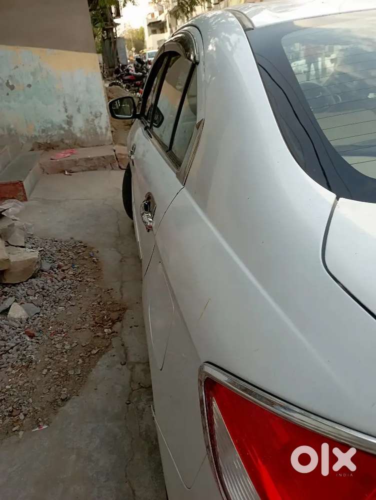 Maruti Suzuki Ciaz 2015 Diesel 68500 Km Driven