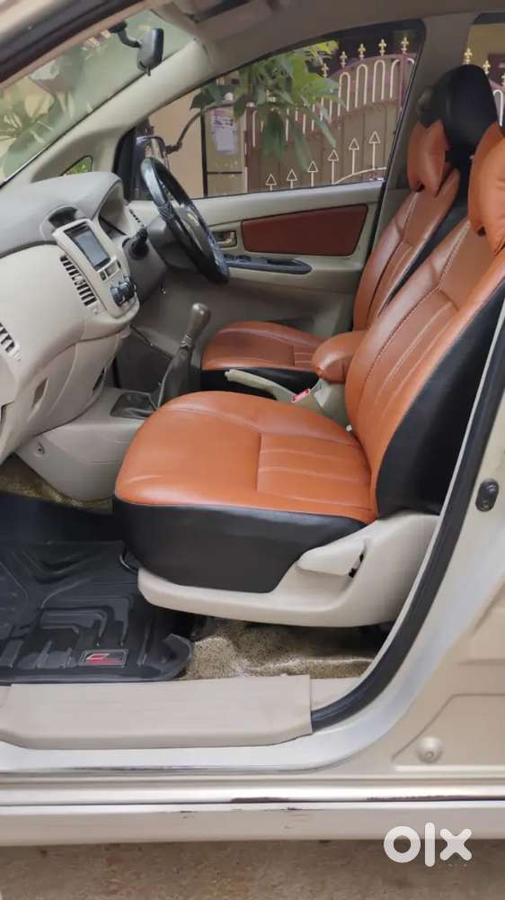 Toyota Innova 2013  Quter Tax