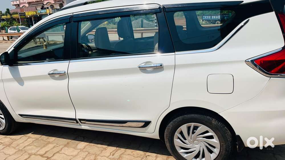 Maruti Suzuki Ertiga Vxi At Petrol, 2025