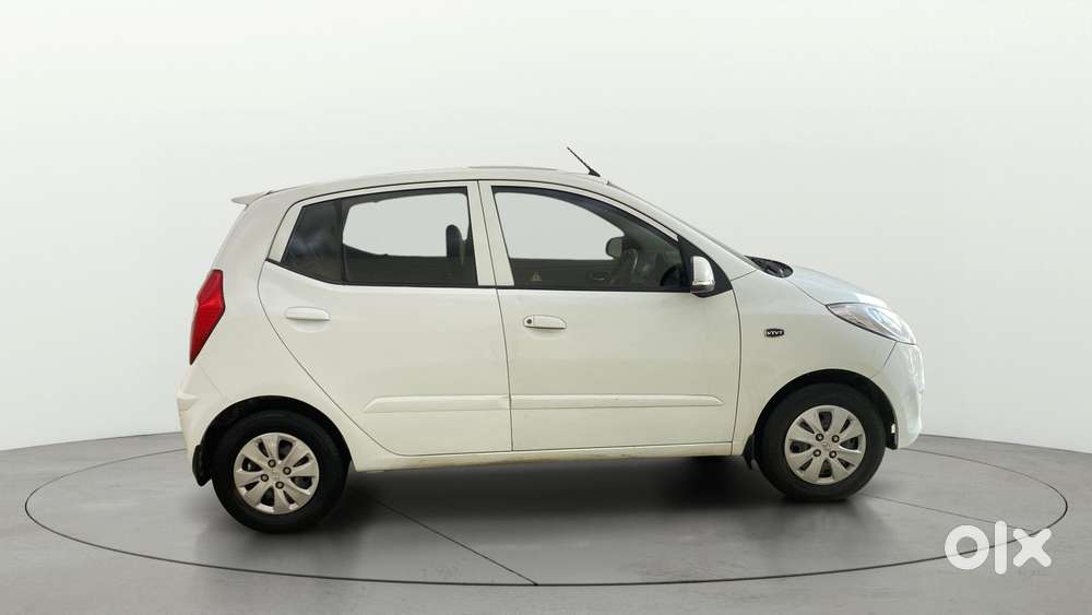 Hyundai I10 Asta Sunroof At, 2012, Petrol