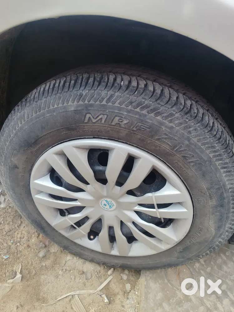 Maruti Suzuki Swift 2017.august Petrol 54000 Km Driven