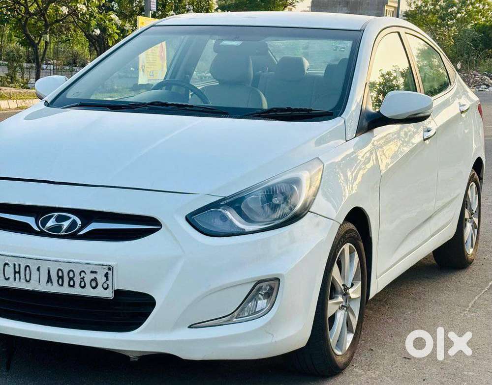 Hyundai Verna Fluidic 1.6 Crdi Sx Opt, 2012, Diesel