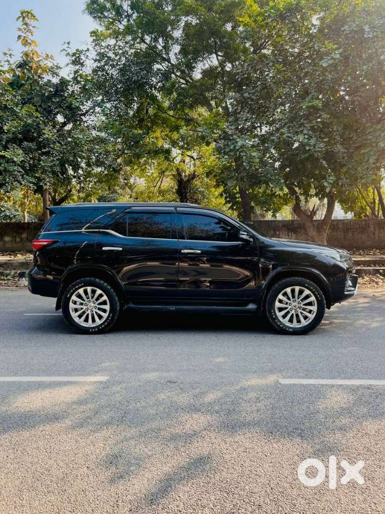 Toyota Fortuner 3.0 4x2 Automatic, 2025, Petrol