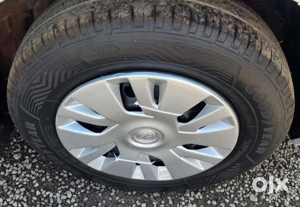 Maruti Suzuki Swift Dzire 1.3 Vxi, 2013, Petrol