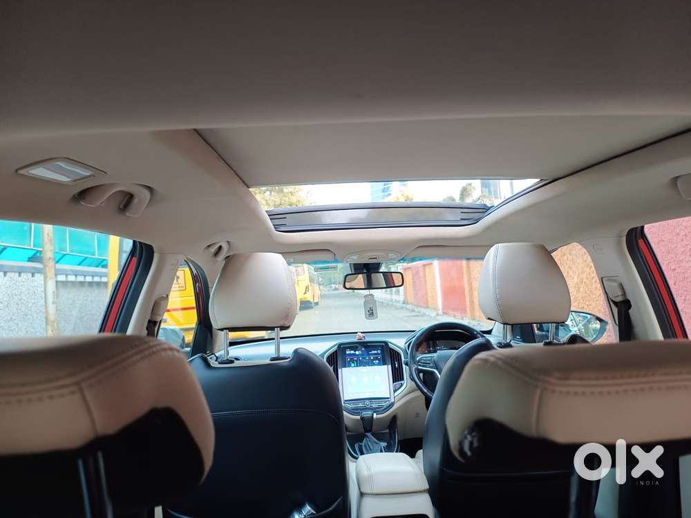 Mg Hector Plus Sharp Pro 1.5 Turbo Petrol Cvt 6 Str Dual Tone, 2022,..