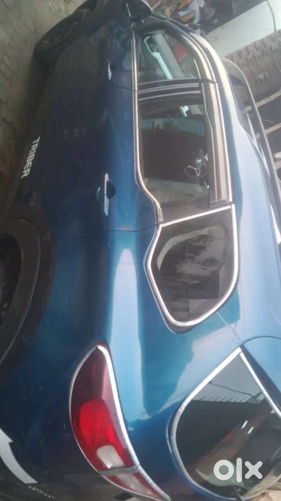 Renault Triber 2021 Authentic Petrol Manual