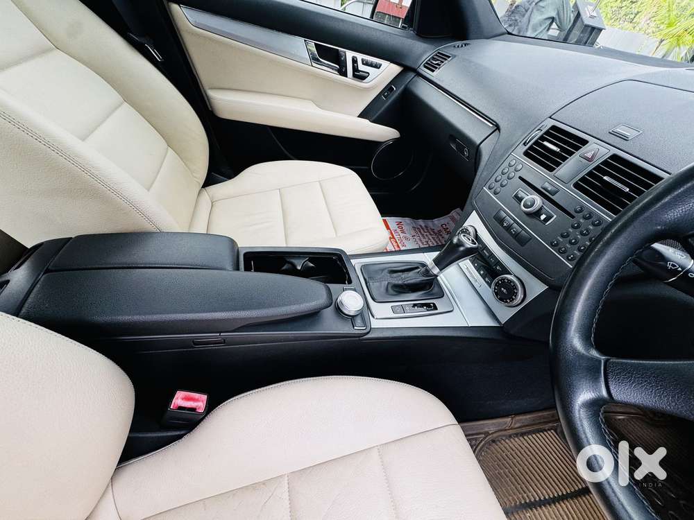 Mercedes-benz C Class Prime 200, 2011, Petrol
