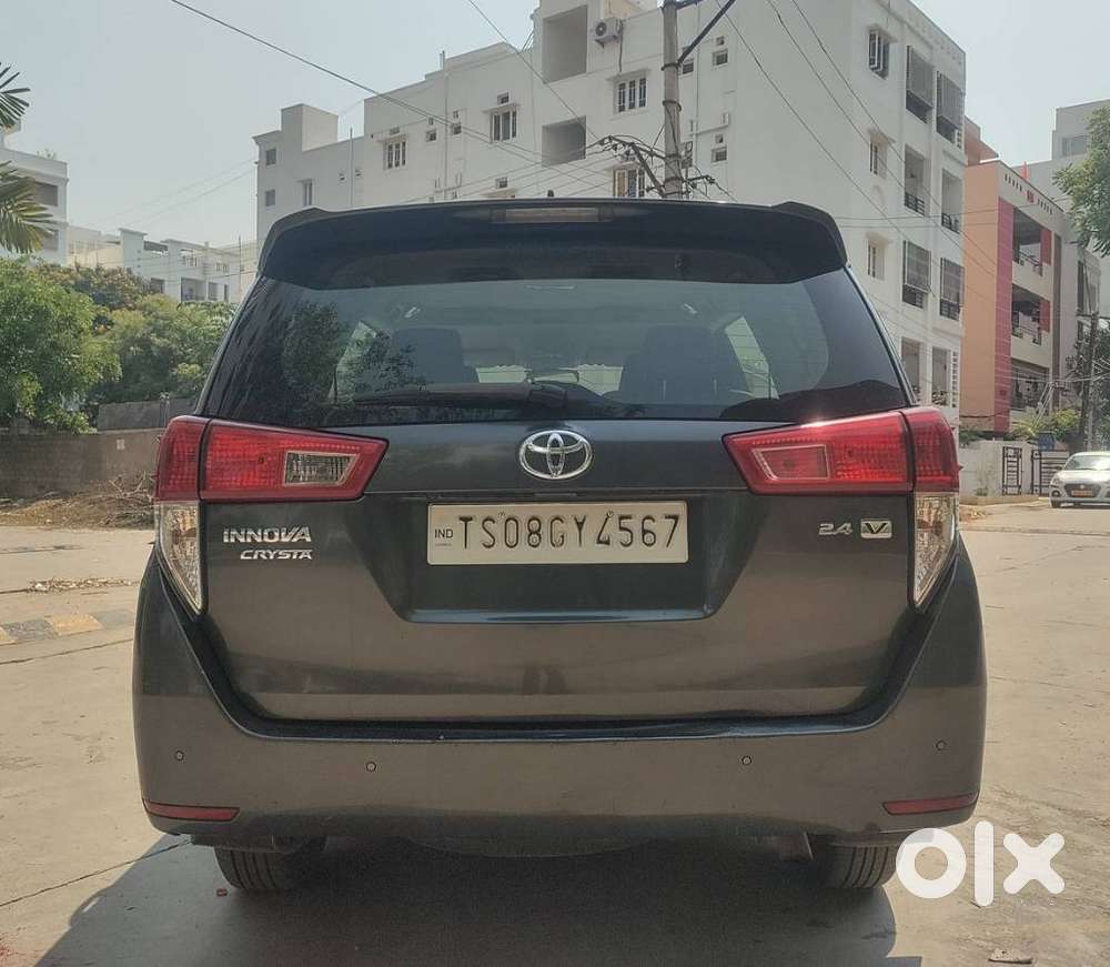 Toyota Innova Crysta 2.4 V, 2019, Diesel