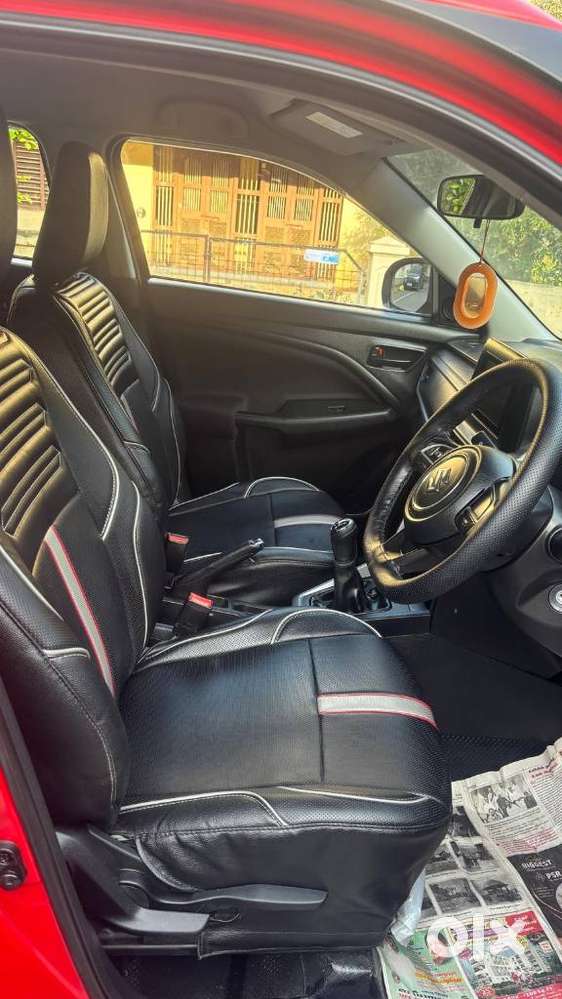 Maruti Suzuki Brezza 1.5 Vxi Smart Hybrid, 2023, Petrol