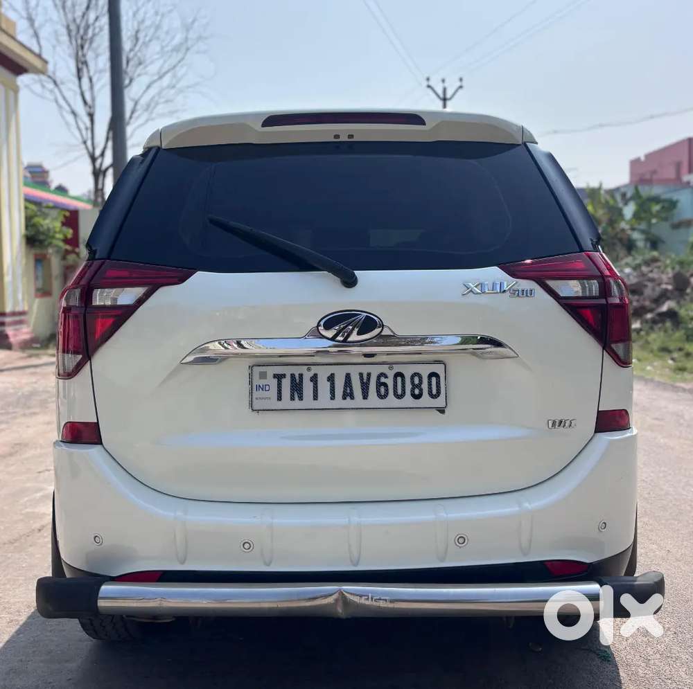 Mahindra
Xuv 500 W11