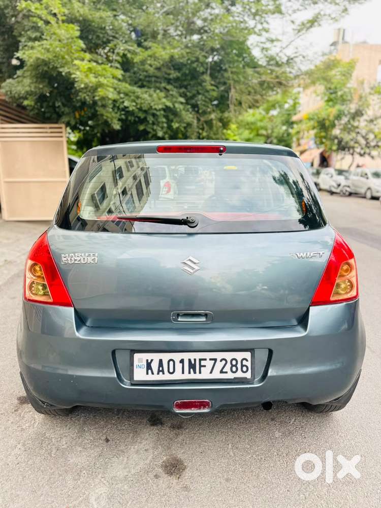 Maruti Suzuki Swift Vxi + Manual, 2010, Petrol