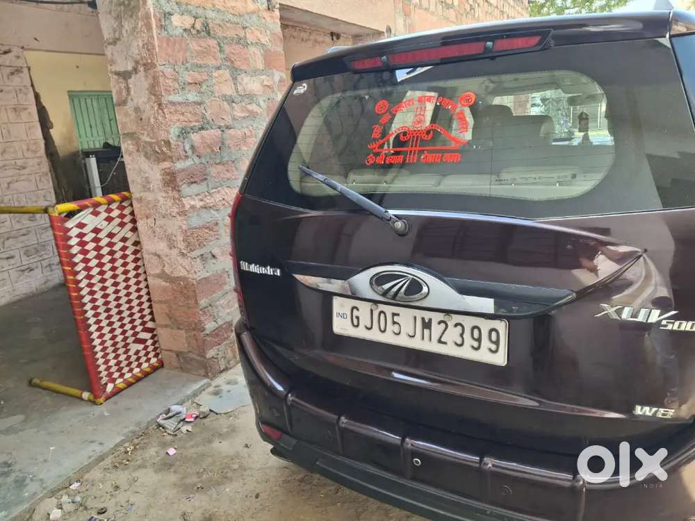 Mahindra Xuv500 2015 Diesel Well Maintained