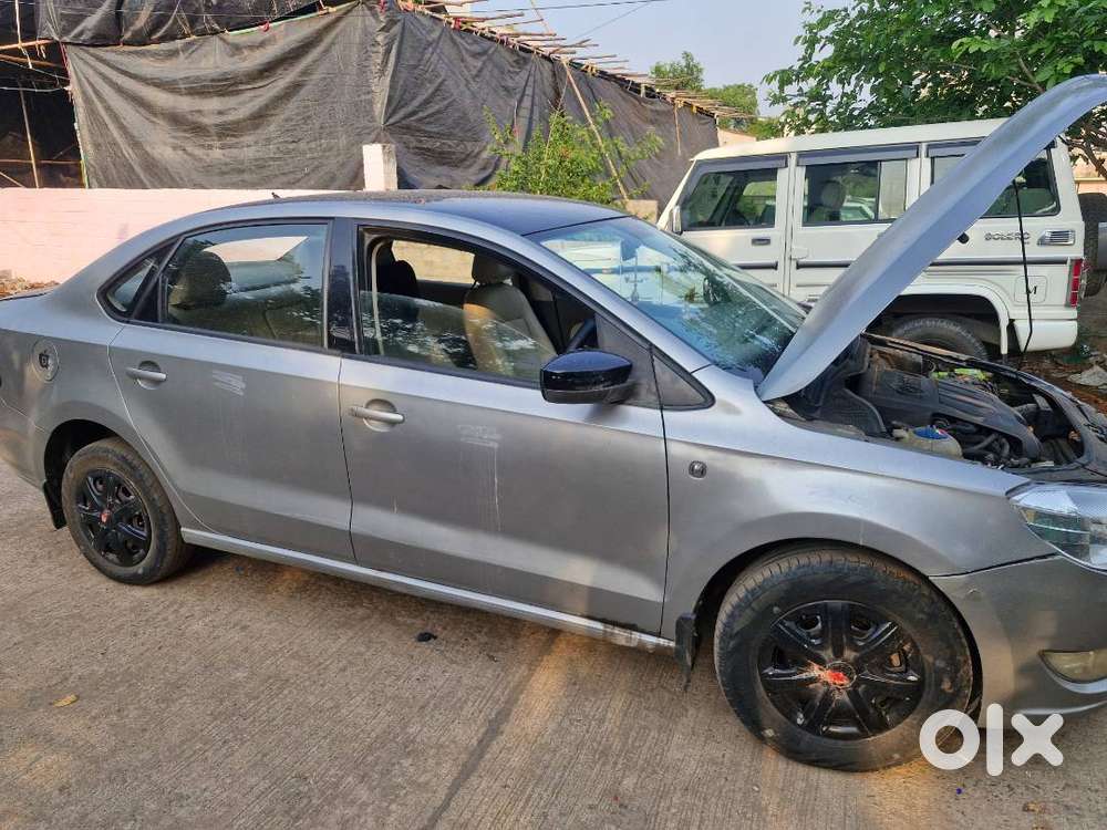 Skoda Rapid 2013