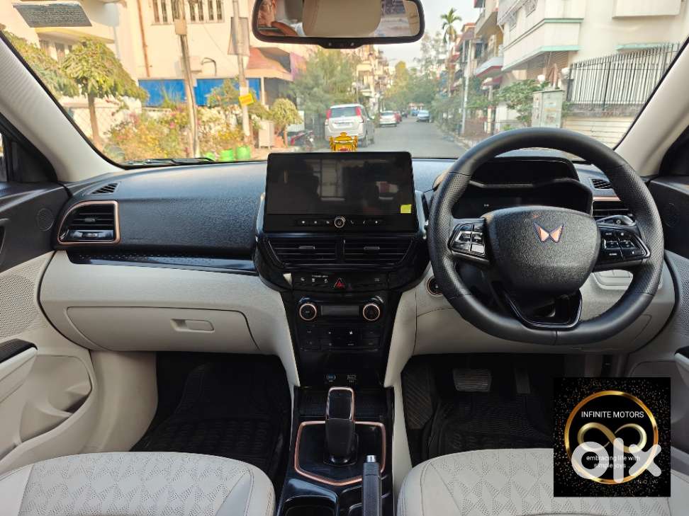 Mahindra Xuv400 Ev El Fast Charger Dt, 2024, Electric