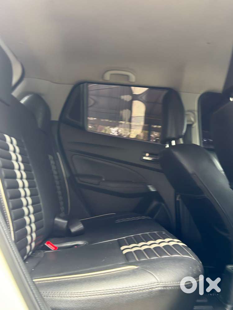 Maruti Suzuki Swift Vxi Abs Bsiv, 2020, Petrol