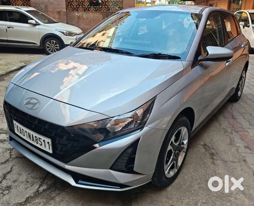 Hyundai I20 Sportz 1.2 Ivt, 2023, Petrol