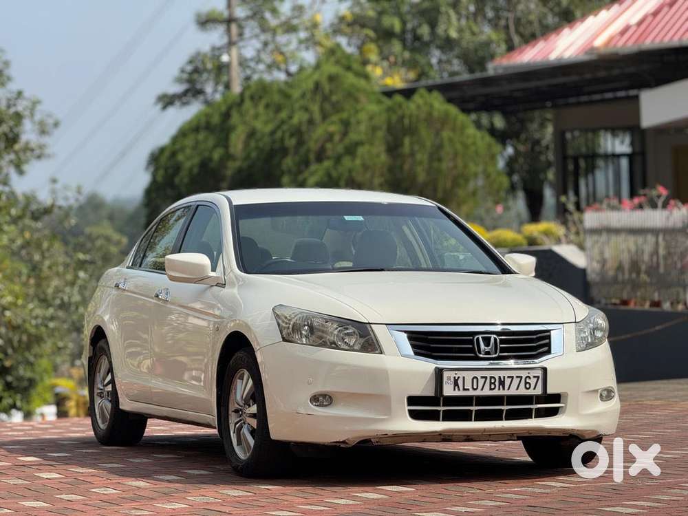 Honda Accord 2.4 Elegance Automatic, 2010, Petrol