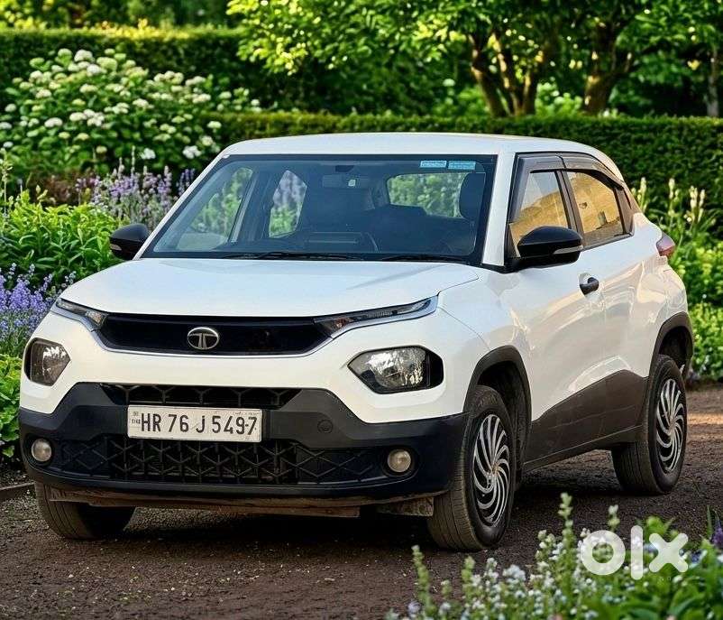 Tata Punch Pure, 2025, Petrol