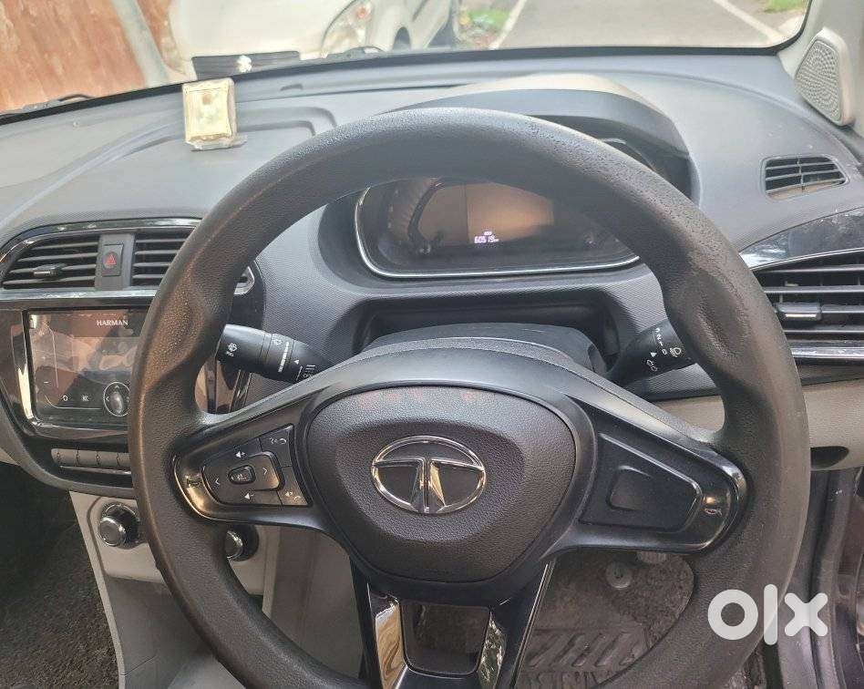 Tata Tiago 1.2 Revotron Xm Cng, 2023, Petrol