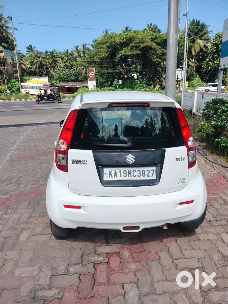 Maruti Suzuki Ritz Zxi Abs, 2012, Petrol