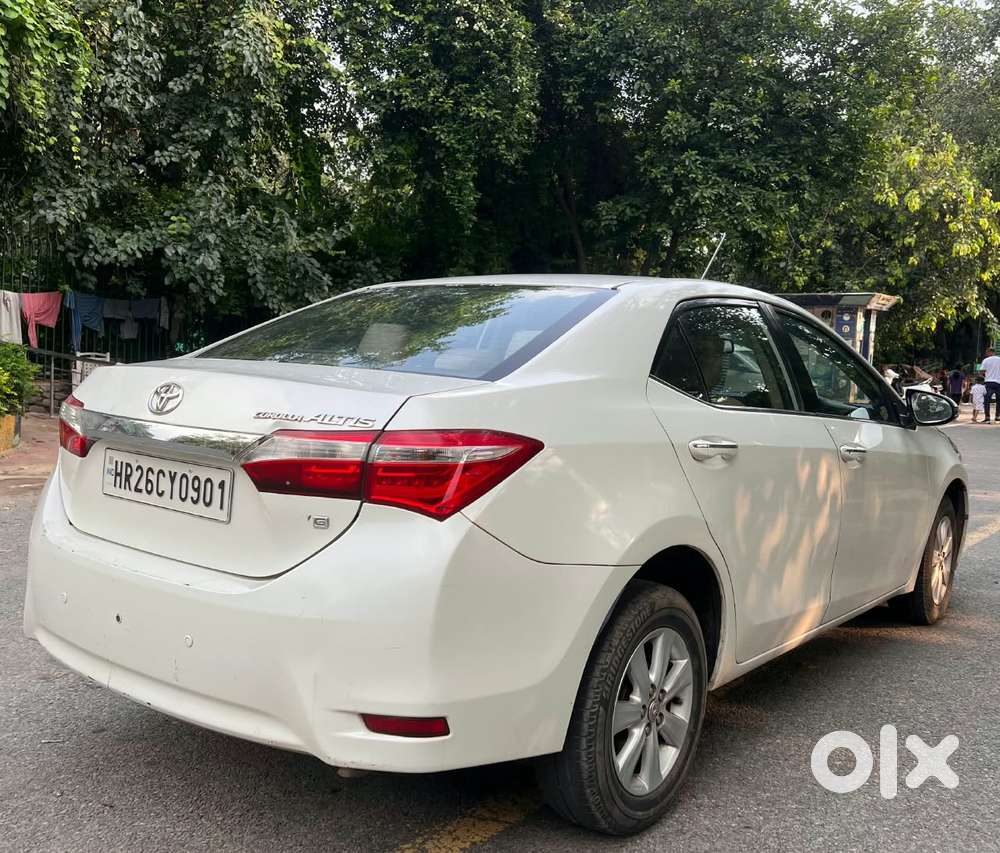 Toyota Corolla Altis G At, 2016, Petrol