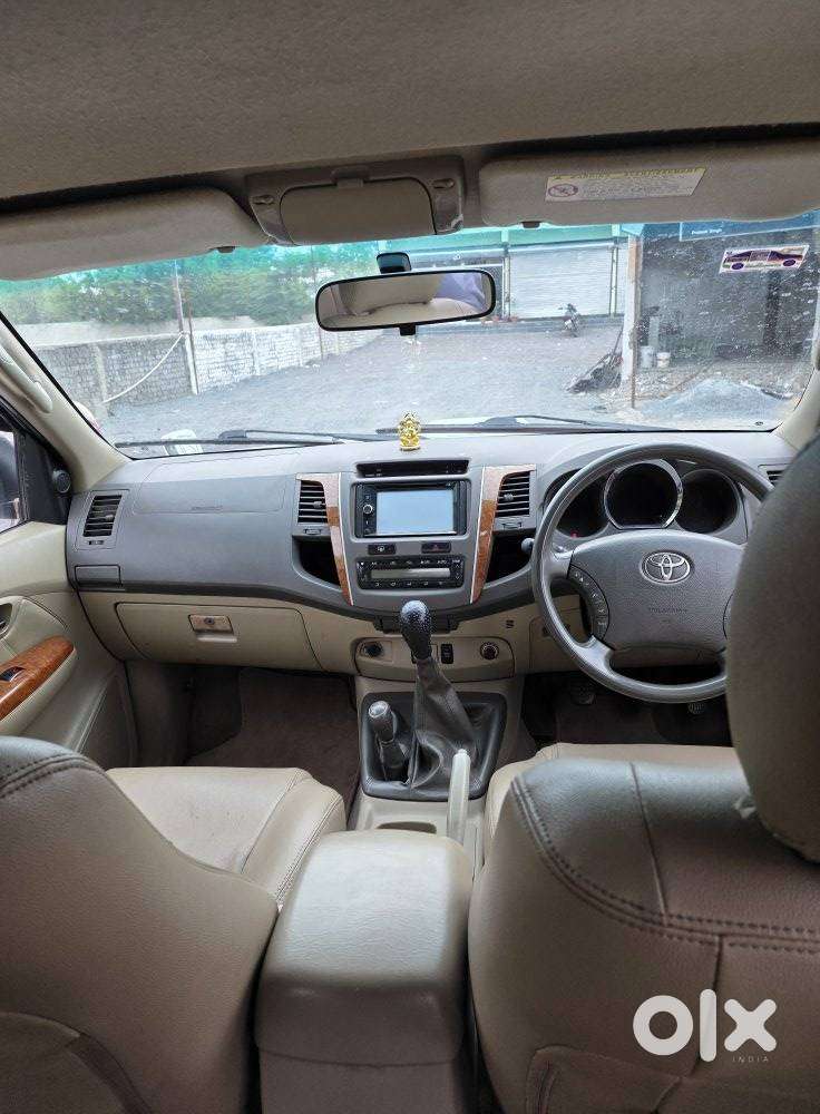 Toyota Fortuner 3.0 4x4 Manual, 2012, Diesel