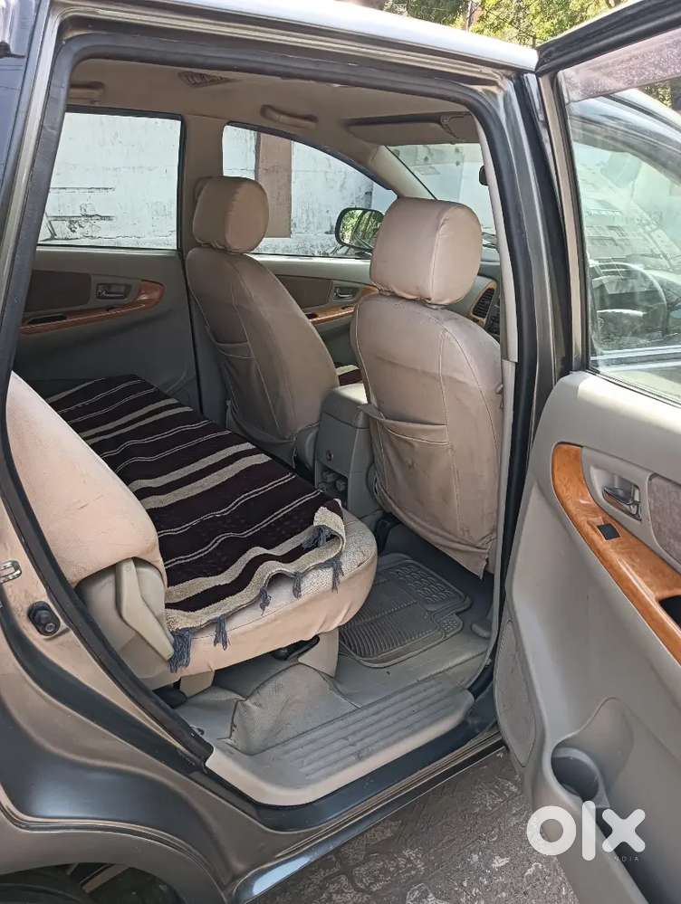 Toyota Innova 2009