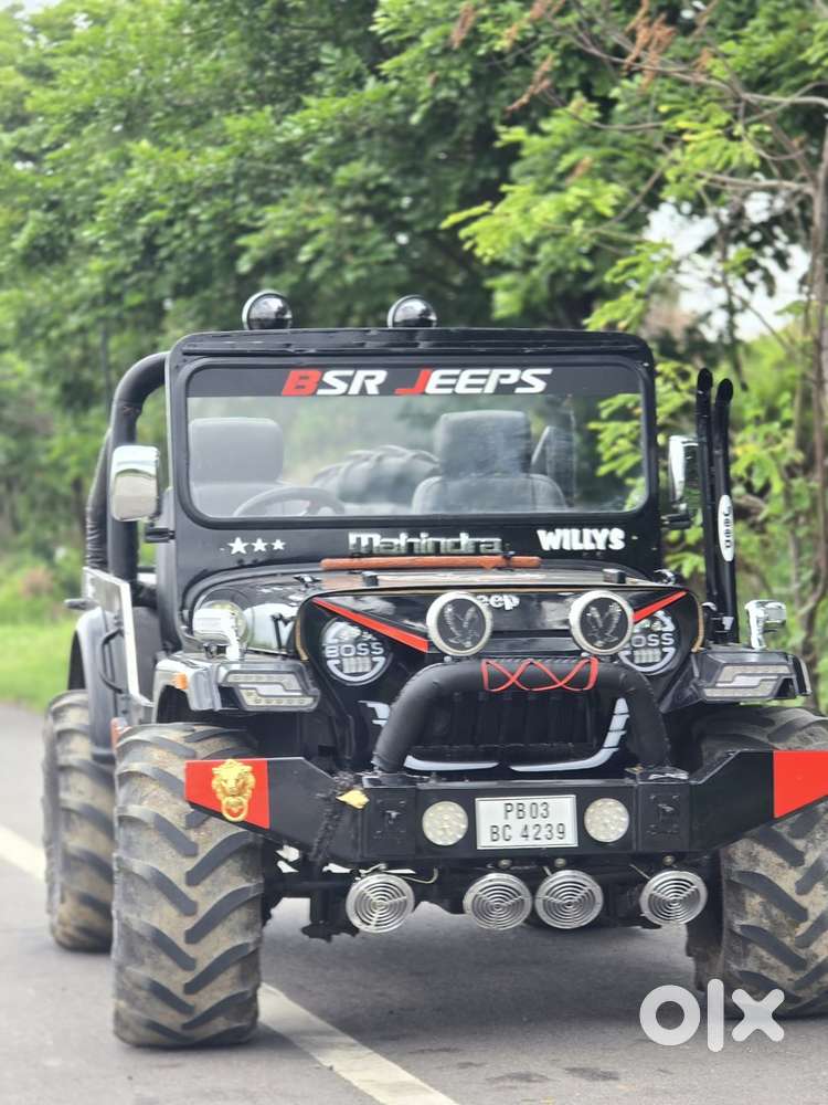 Mahindra Jeep Classic 2002