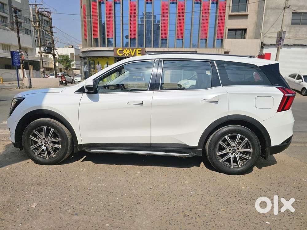 Mahindra Xuv700 Ax7l